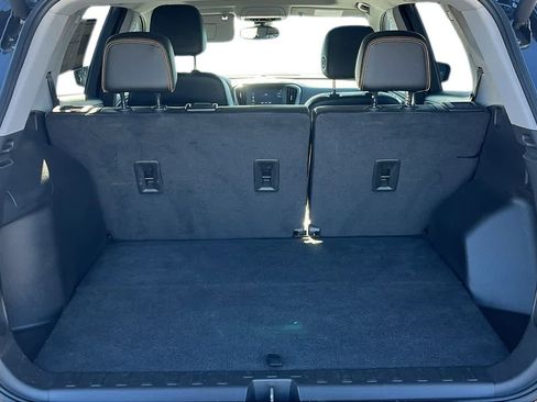 Used 2022 GMC Terrain AT4 w/ Infotainment Package II image 30