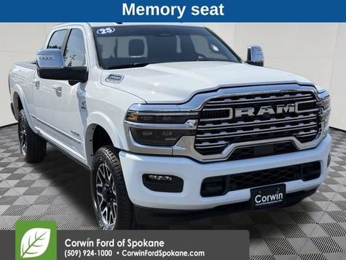 Used 2025 RAM 2500 Limited AWD/4WD image 5