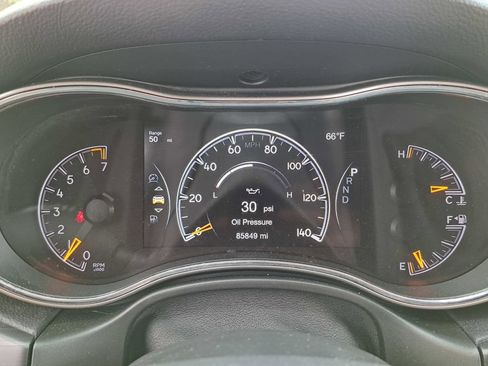 Used 2020 Jeep Grand Cherokee Limited AWD/4WD image 8