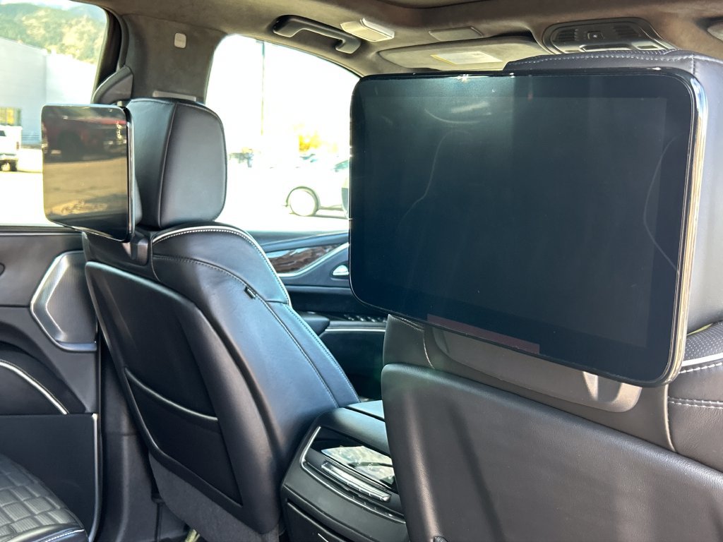 Used 2021 Cadillac Escalade Sport Platinum AWD/4WD image 20