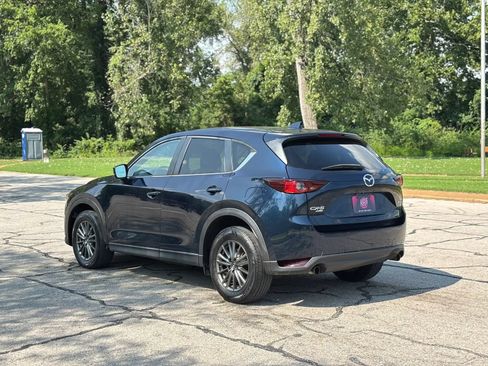 Used 2017 MAZDA CX-5 Touring w/ I-ACTIVSENSE Package AWD/4WD image 3