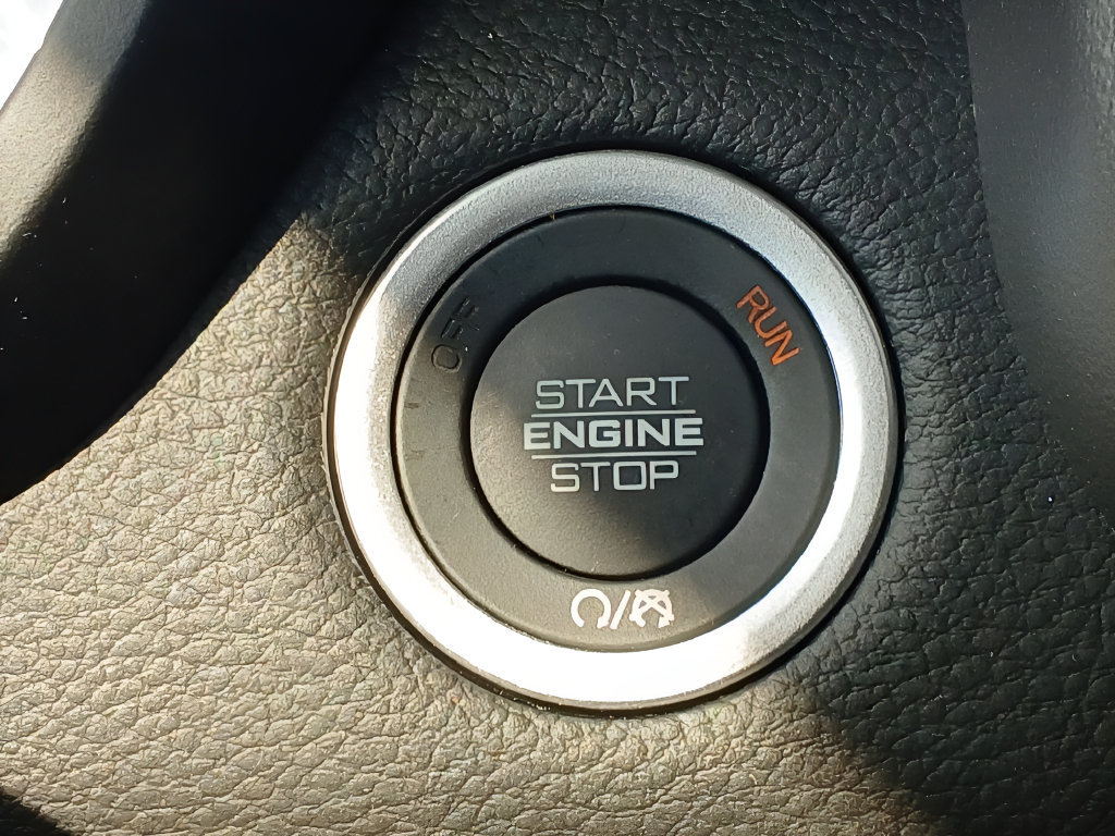 Used 2026 RAM 1500 Laramie AWD/4WD image 20