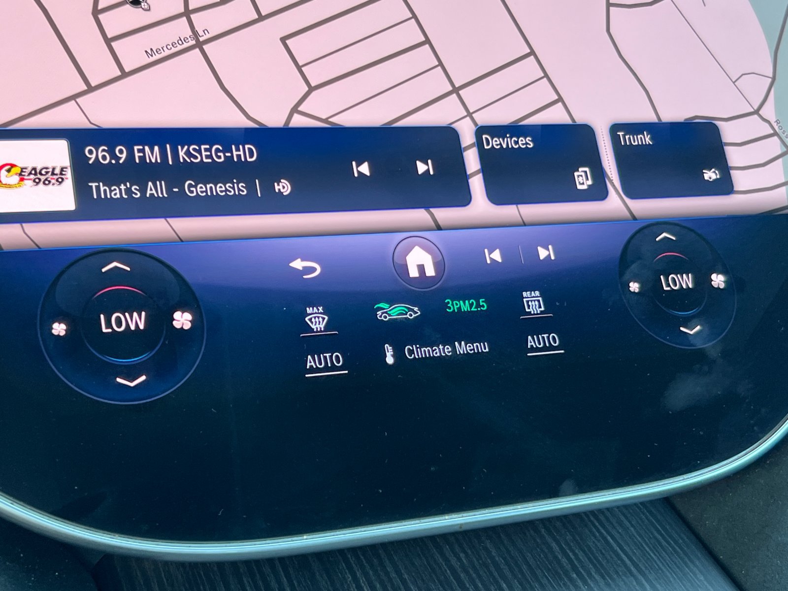 Certified 2022 Mercedes-Benz EQS 580 4MATIC Sedan image 19