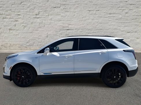 New 2025 Cadillac XT5 Sportv w/ LPO, Blue Accent Package image 2