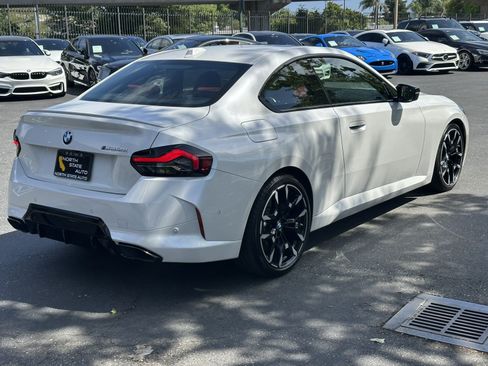 Used 2025 BMW M240i Coupe RWD image 8