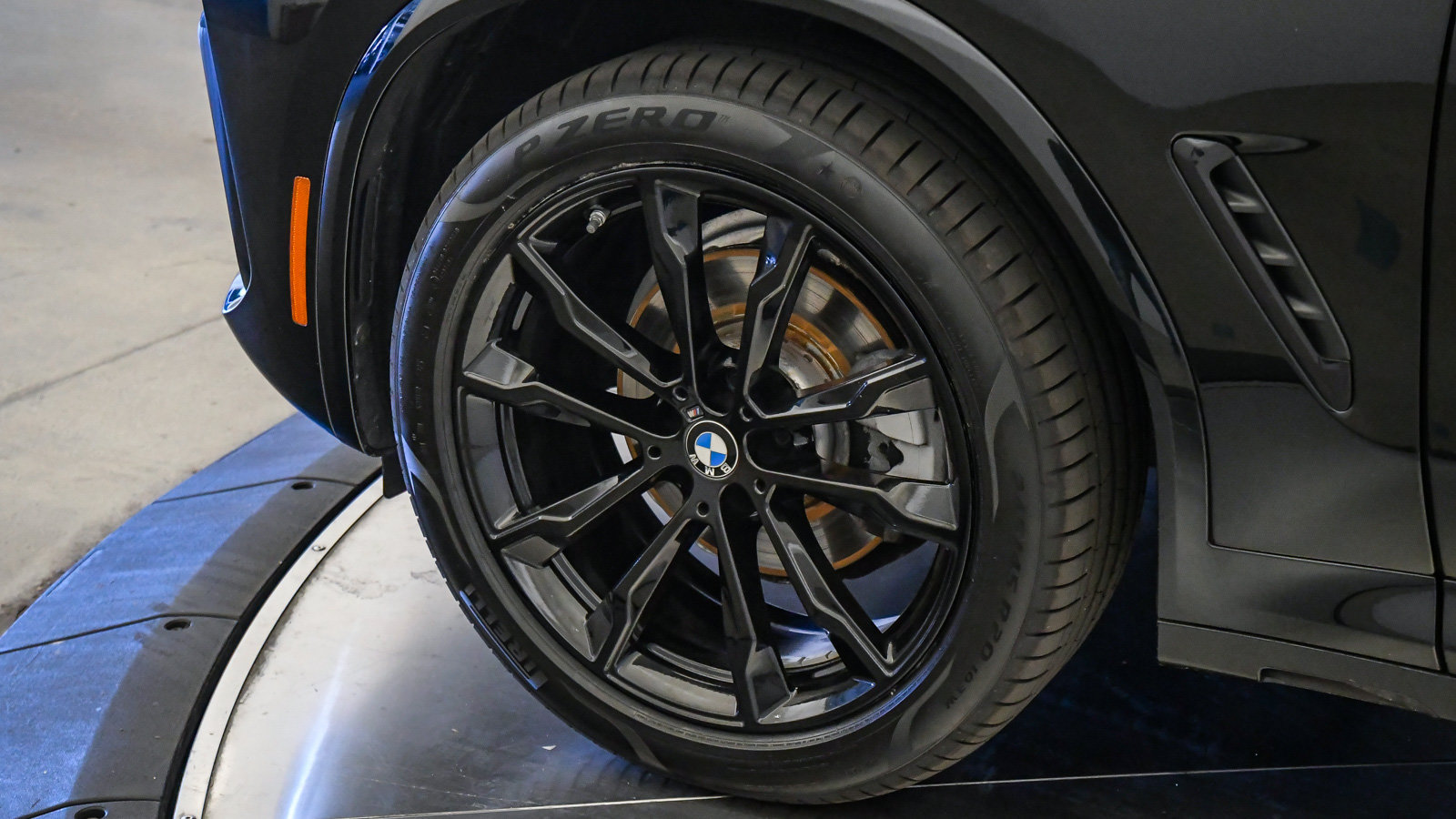 Used 2023 BMW X3 xDrive30i w/ M Sport Package AWD/4WD image 10