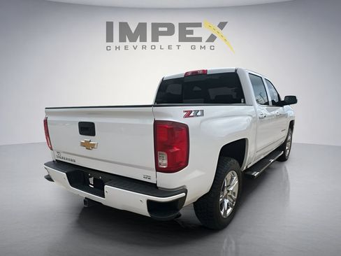 Used 2018 Chevrolet Silverado 1500 LTZ Z71 w/ LTZ Plus Package AWD/4WD image 5