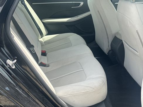 Used 2025 Hyundai Sonata SEL FWD image 15