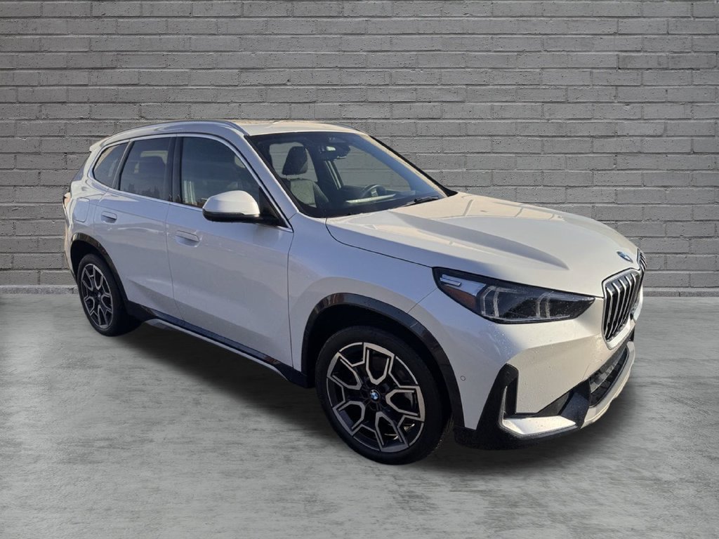 Used 2026 BMW X1 xDrive28i AWD/4WD image 10