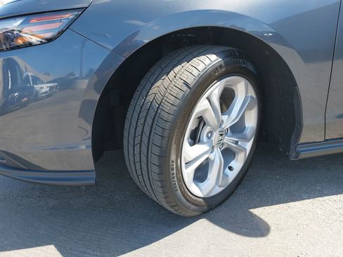 Used 2025 Honda Accord LX image 34