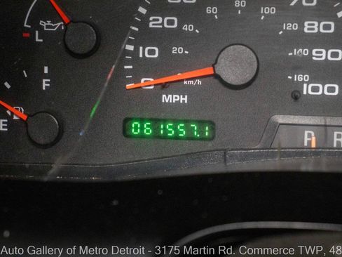 Used 2005 Ford Excursion XLT AWD/4WD image 17