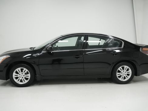 Used 2012 Nissan Altima 2.5 S w/ 20th Anniversary Pkg FWD image 7