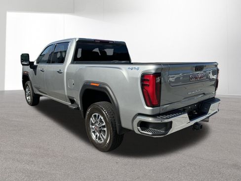 Used 2025 GMC Sierra 3500 SLT w/ SLT Convenience Package AWD/4WD image 23