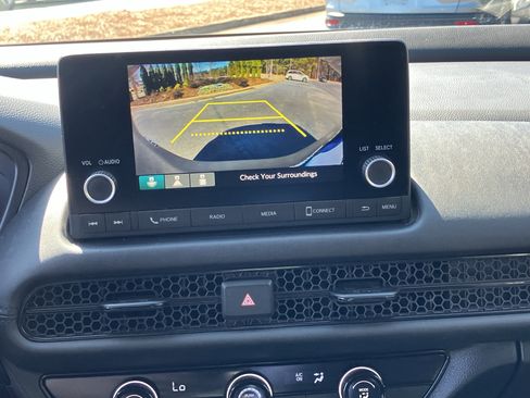 Certified 2025 Honda HR-V LX image 26