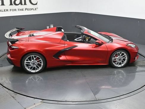 New 2027 Chevrolet Corvette Stingray Convertible w/ Stealth Interior Trim Package RWD image 19