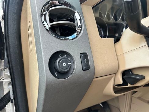 Used 2011 Ford F250 King Ranch w/ King Ranch w/Chrome Pkg image 14