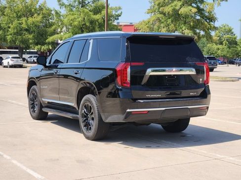 Used 2024 GMC Yukon SLT w/ SLT Luxury Package RWD image 7