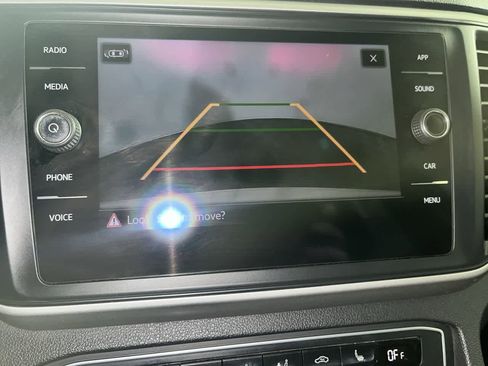 Used 2021 Volkswagen Atlas SE w/ Panoramic Sunroof Package image 19