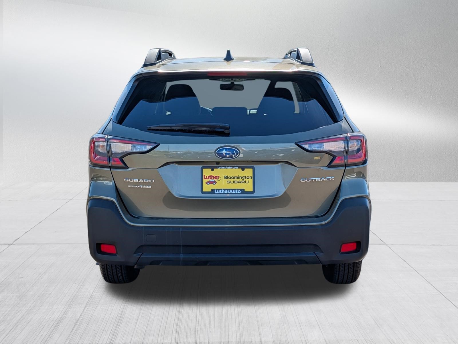 Certified 2025 Subaru Outback Premium AWD/4WD image 6