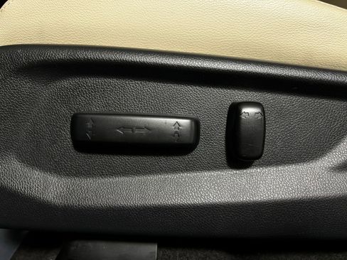 Used 2018 Honda Clarity Touring image 14