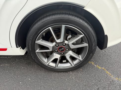 Used 2020 Kia Soul GT-Line FWD image 27