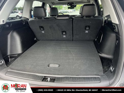 Used 2023 Jeep Grand Cherokee Limited w/ Luxury Tech Group II AWD/4WD image 12