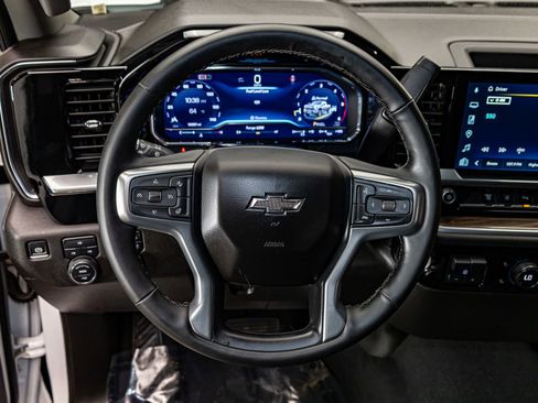 Used 2024 Chevrolet Silverado 2500 LT w/ Z71 Sport Edition image 13