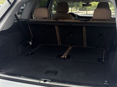 Used 2020 Audi Q7 3.0T Premium Plus w/ Premium Plus Package image 30