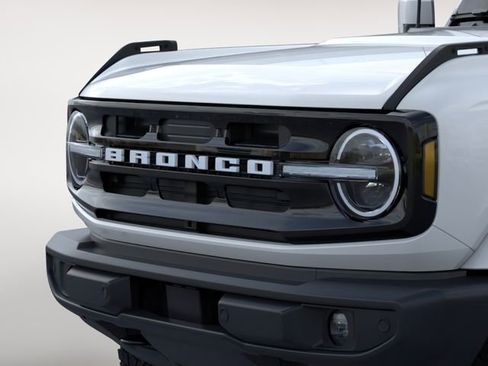 New 2026 Ford Bronco Outer Banks AWD/4WD image 19