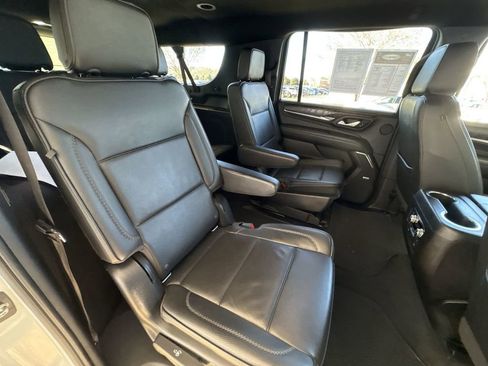 Certified 2022 GMC Yukon XL Denali image 27