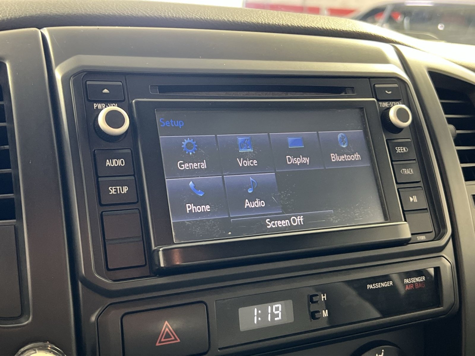 Used 2014 Toyota Tacoma 2WD Regular Cab image 19