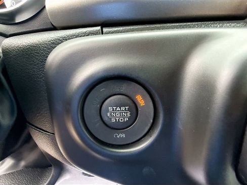Used 2023 Jeep Wrangler Unlimited Sport AWD/4WD image 24