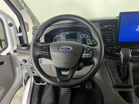 Used 2023 Ford Transit 350 XLT image 13