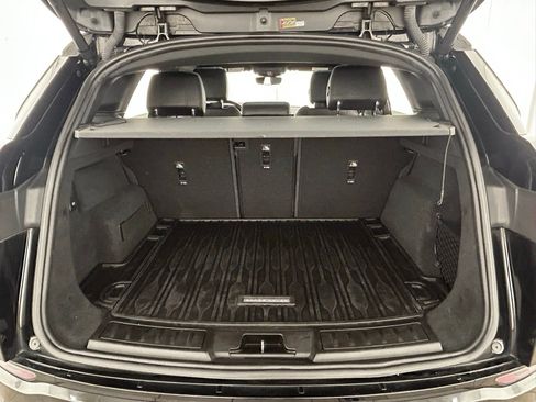 Used 2020 Land Rover Range Rover Evoque SE image 36