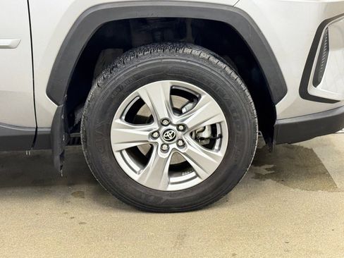 Used 2023 Toyota RAV4 XLE image 5