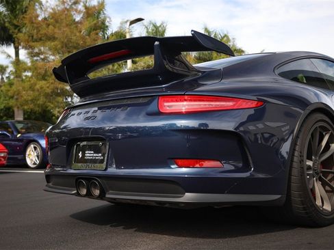 Used 2015 Porsche 911 GT3 image 14