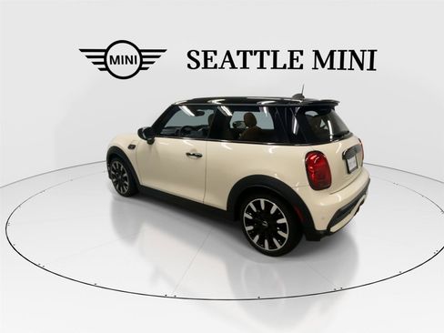 Certified 2023 MINI Cooper S image 8