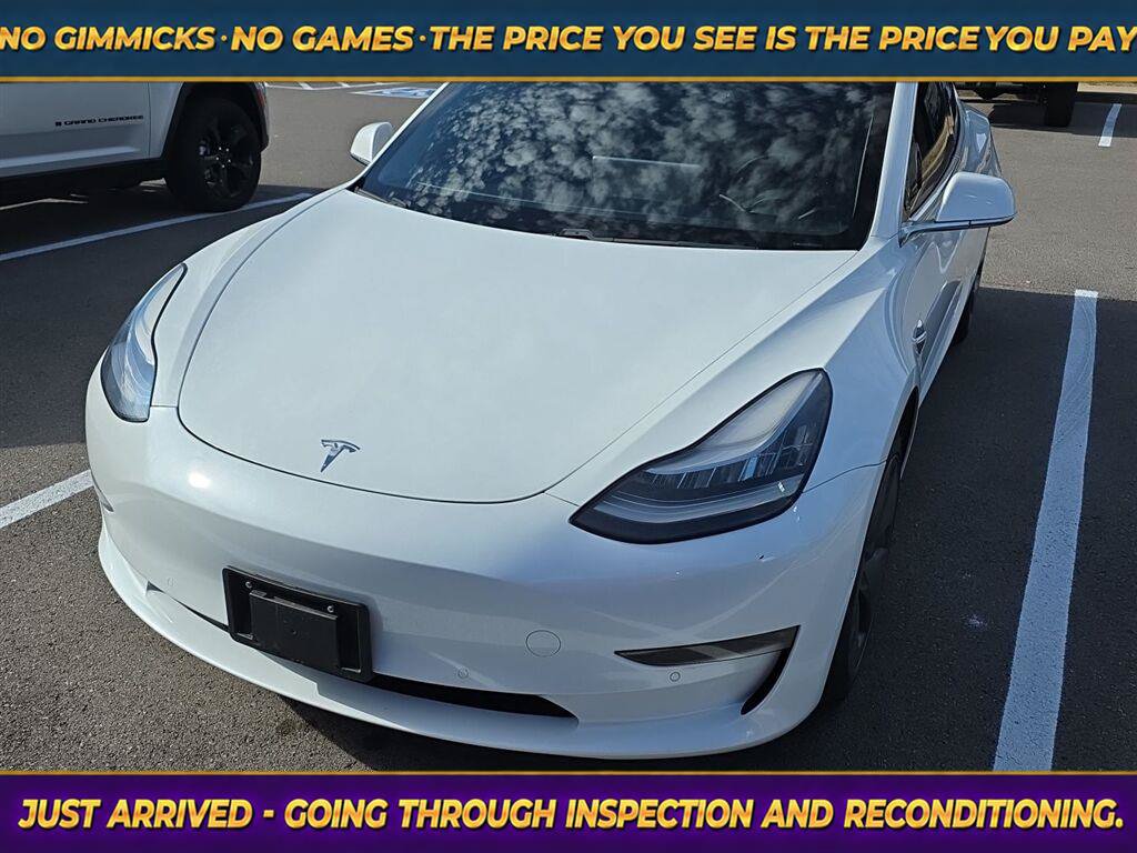 Used 2020 Tesla Model 3 Standard Range RWD image 1