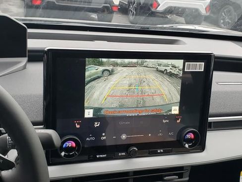 New 2026 Subaru Solterra Premium image 17