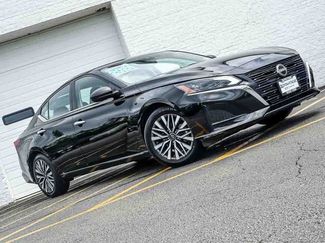 Used 2024 Nissan Altima 2.5 SV FWD video 3