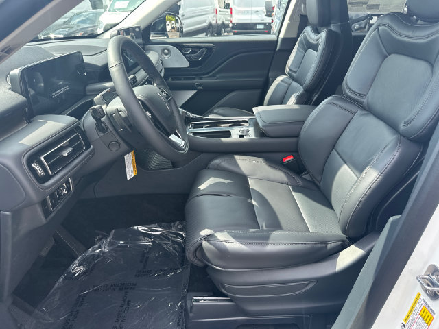 New 2026 Lincoln Aviator Reserve AWD/4WD image 10