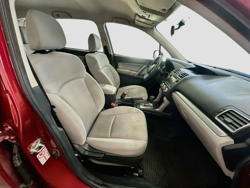 Used 2018 Subaru Forester 2.5i w/ Alloy Wheel Package AWD/4WD image 31