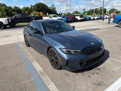Used 2025 BMW M340i w/ Premium Package RWD image 2