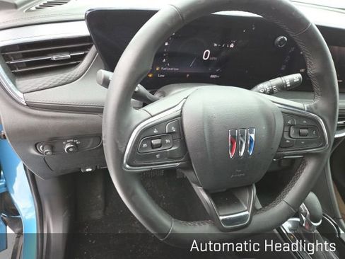 Used 2025 Buick Encore GX Sport Touring image 11