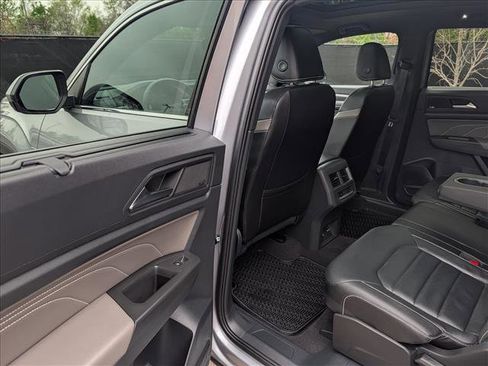 Used 2023 Volkswagen Atlas Cross Sport SEL Premium R-Line image 27