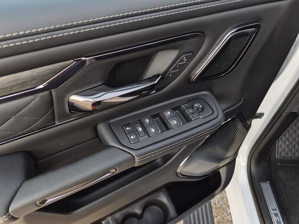 New 2026 RAM 1500 Limited AWD/4WD image 16