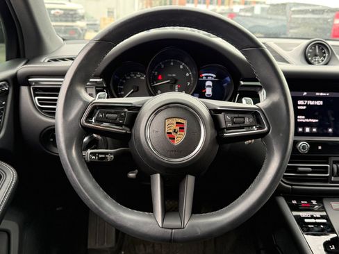 Used 2023 Porsche Macan AWD/4WD image 14