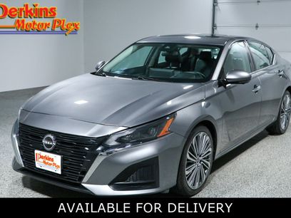 Used 2023 Nissan Altima 2.5 SL
