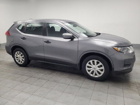 Used 2018 Nissan Rogue S AWD/4WD image 11
