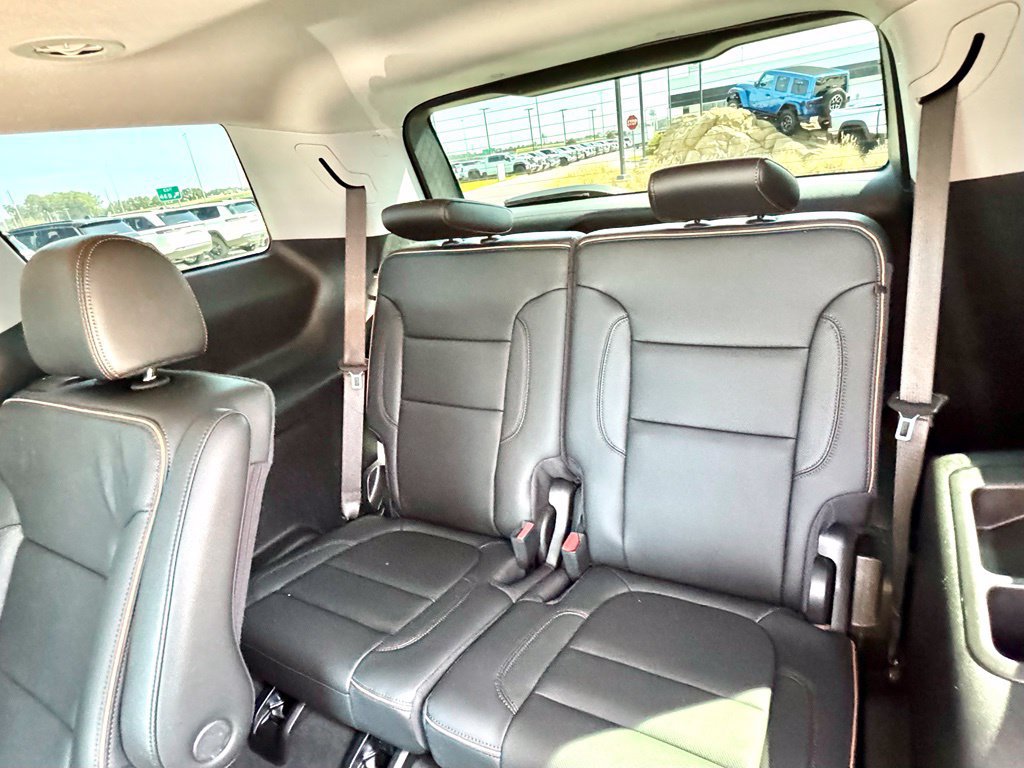 Used 2023 GMC Acadia AT4 w/ Technology Package AWD/4WD image 21